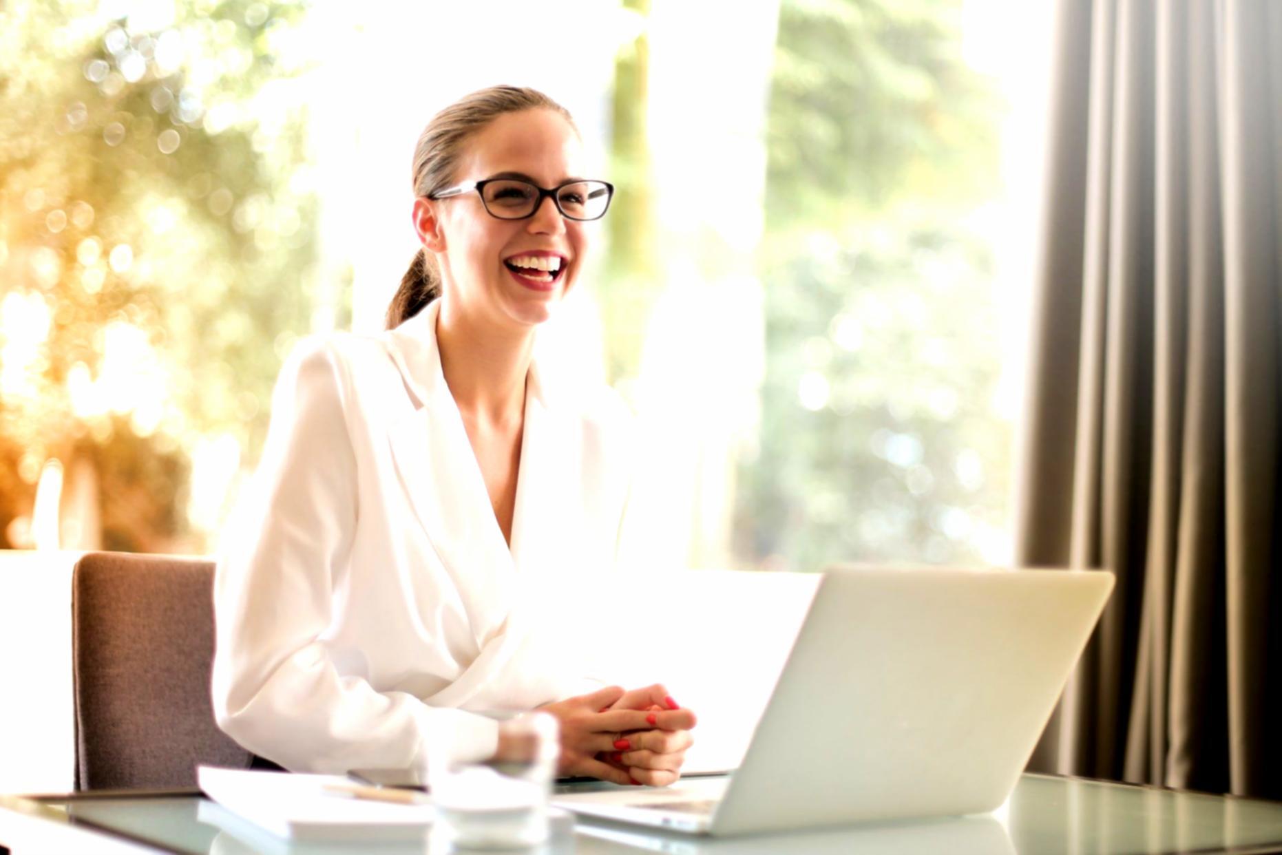 Finanzielle Bildung und praktisches Geldmanagement